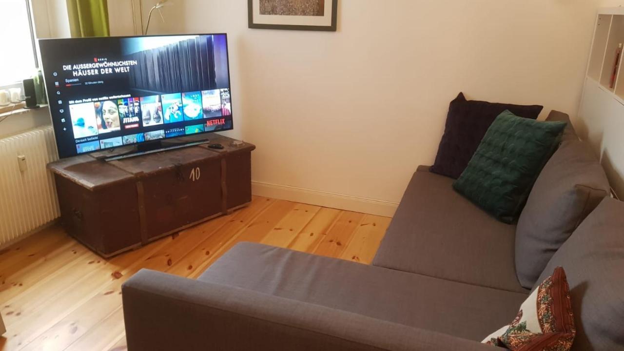 Fewo Garten - Eigener Eingang- Wlan-Parkplatz,Netflix, Terrasse,Doppelbett Und Schlafcouch Lejlighed Oberhausen  Eksteriør billede